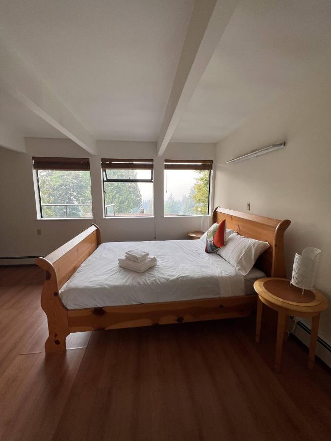 Seymour Private Bedroom, Ensuite Bathroom With Shared Pool, Hot Tub With Views North Vancouver Exterior foto