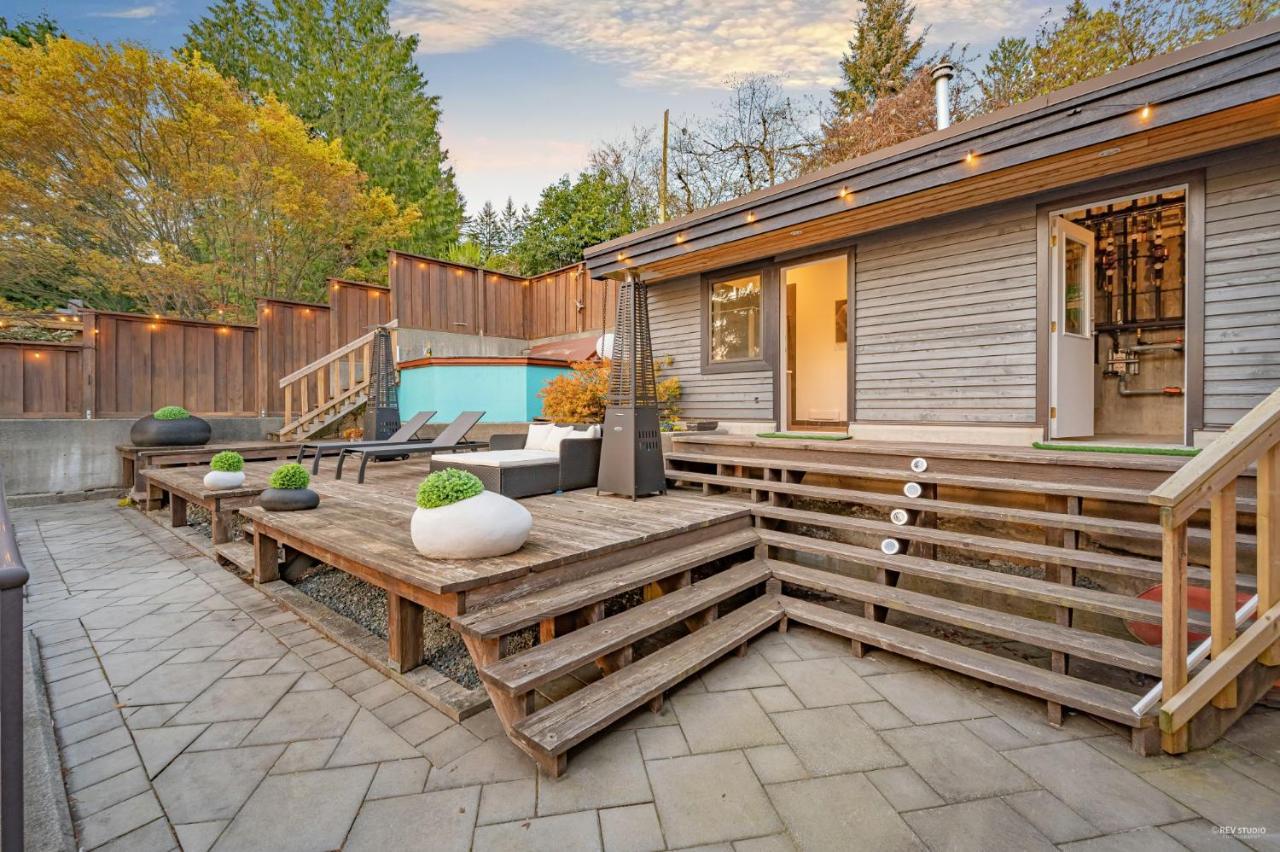 Seymour Private Bedroom, Ensuite Bathroom With Shared Pool, Hot Tub With Views North Vancouver Exterior foto