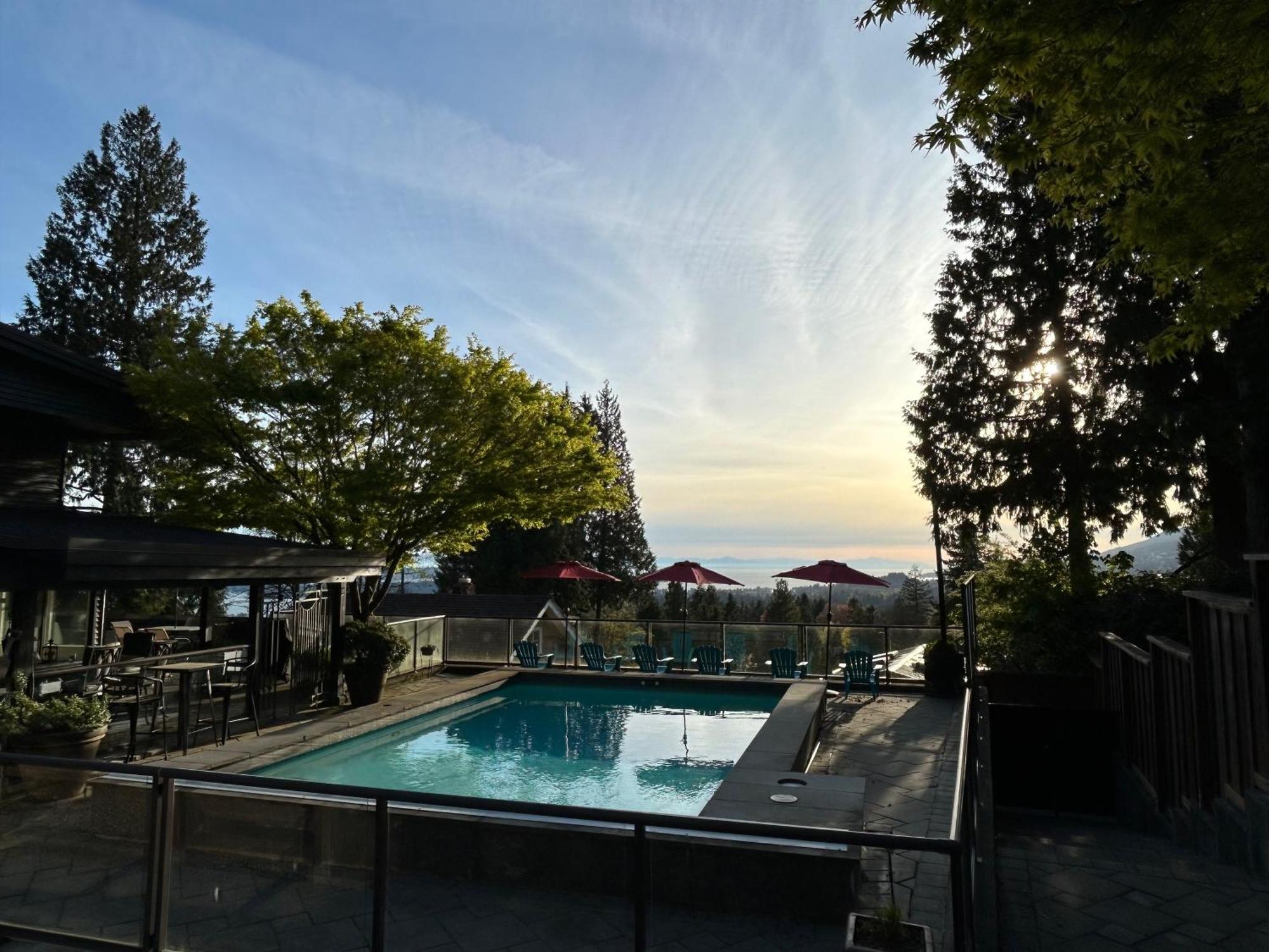 Seymour Private Bedroom, Ensuite Bathroom With Shared Pool, Hot Tub With Views North Vancouver Exterior foto